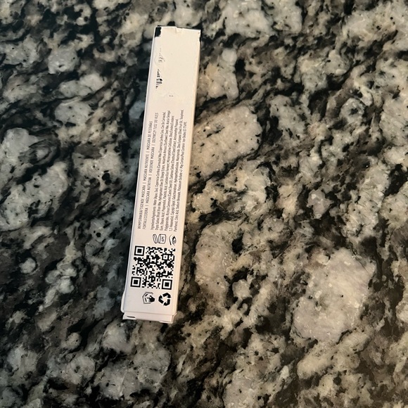 Morphe 2 mascara - Picture 4 of 4